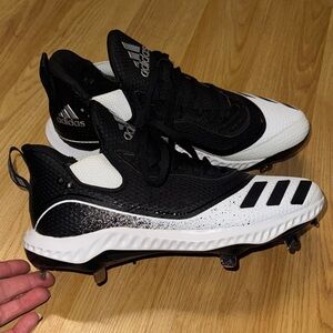 Adidas NEW size 9 men’s Black baseball metal Cleats icon v